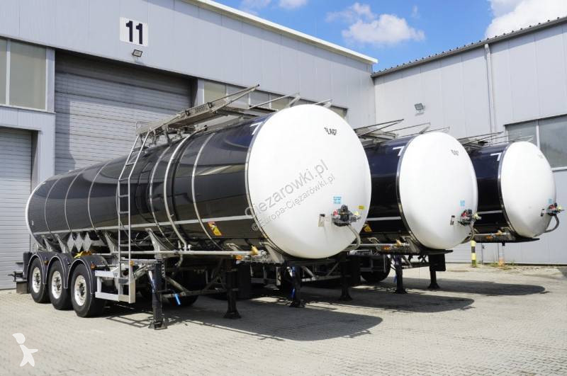 نصف مقطورة LAG O-3-ST L4BH bitumen semi-trailer...