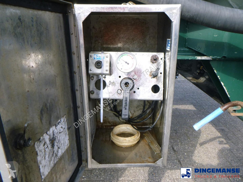 Feldbinder Powder tank alu 60 m3 (tipping)...