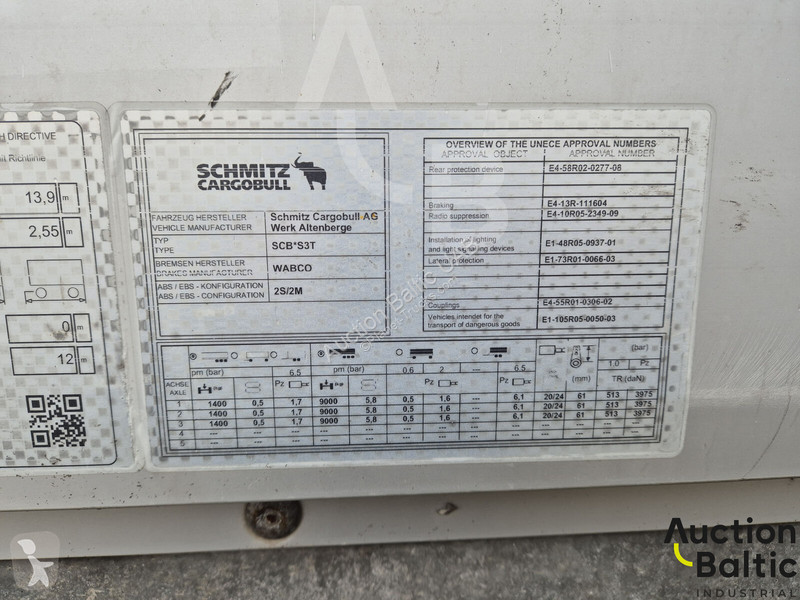 نصف مقطورة Schmitz Cargobull SCB*S3T