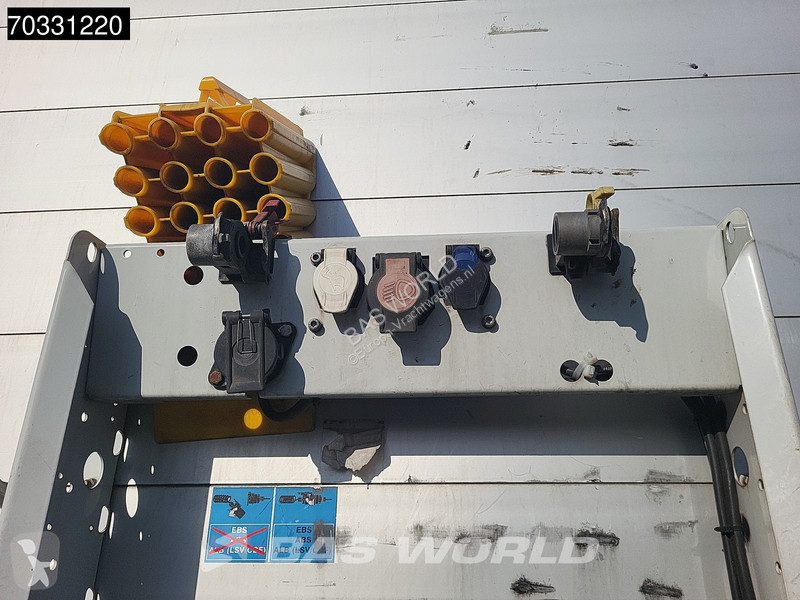 Oplegger Schmitz Cargobull SCB*S3T 3 axles