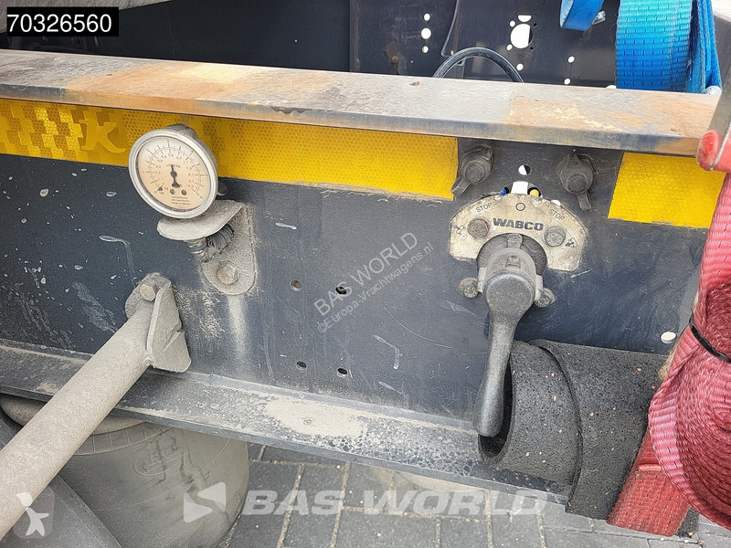 نصف مقطورة Kässbohrer CS Lift Axle