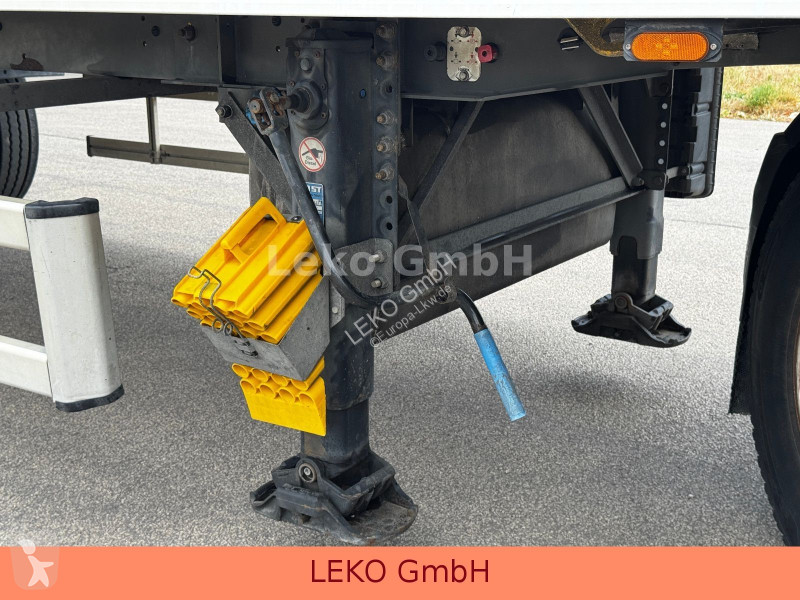 نصف مقطورة Lamberet Mit Carrier Vec  1950