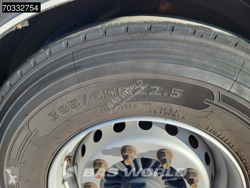 نصف مقطورة Kässbohrer XS Tailgate Koffer BPW