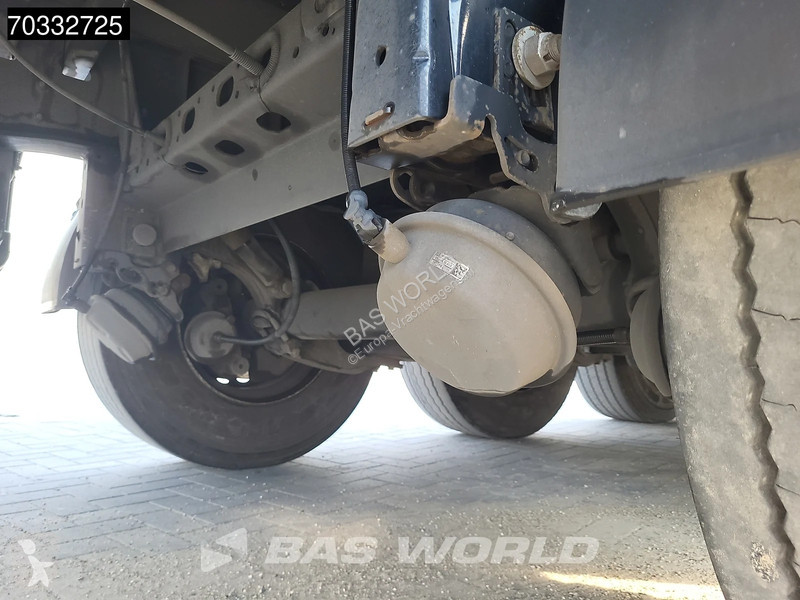 Návěs Kässbohrer XS Tailgate BPW