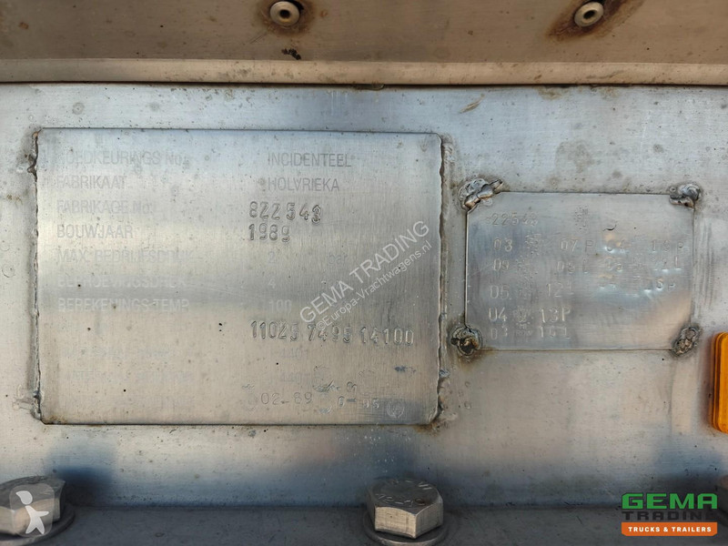 Полуприцеп Burg BPO 12-27 Z 32,620L - ADR FL/AT...