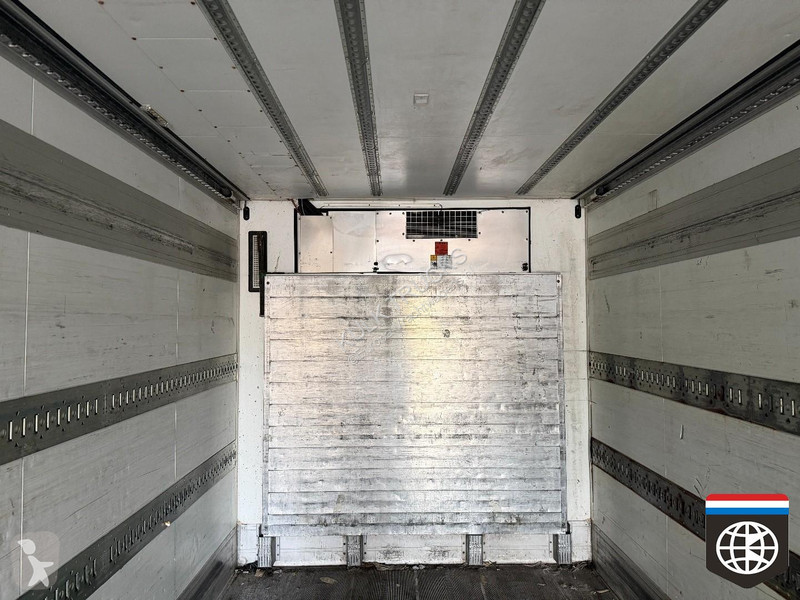 نصف مقطورة Schmitz Cargobull N/A THERMO KING -...