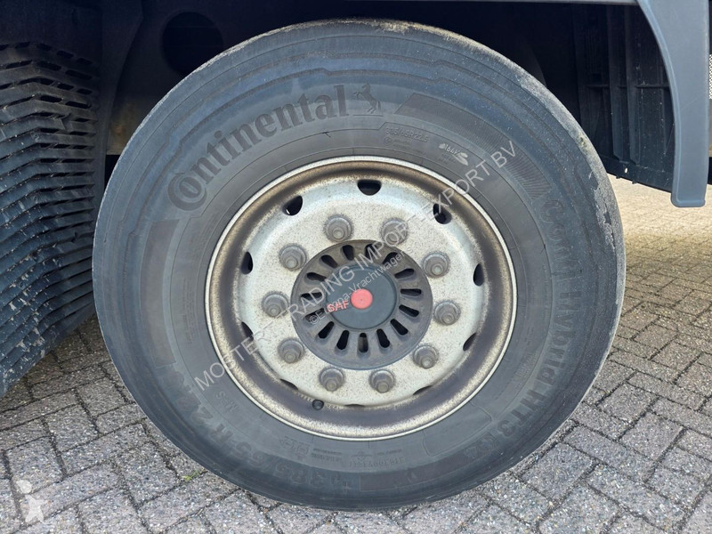 Oplegger Krone - SAF Axles - Disc Brakes 3-axle...