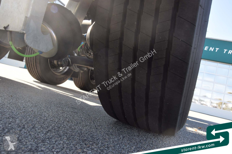 نصف مقطورة Fliegl Containerchassis ADR...