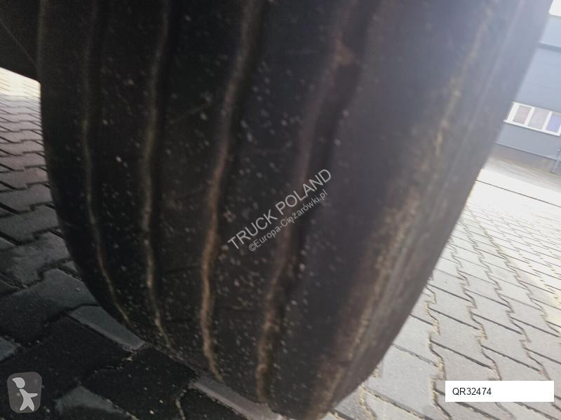 Semitrailer Wielton wywrotka 66m3 / 29 PALETOWA...