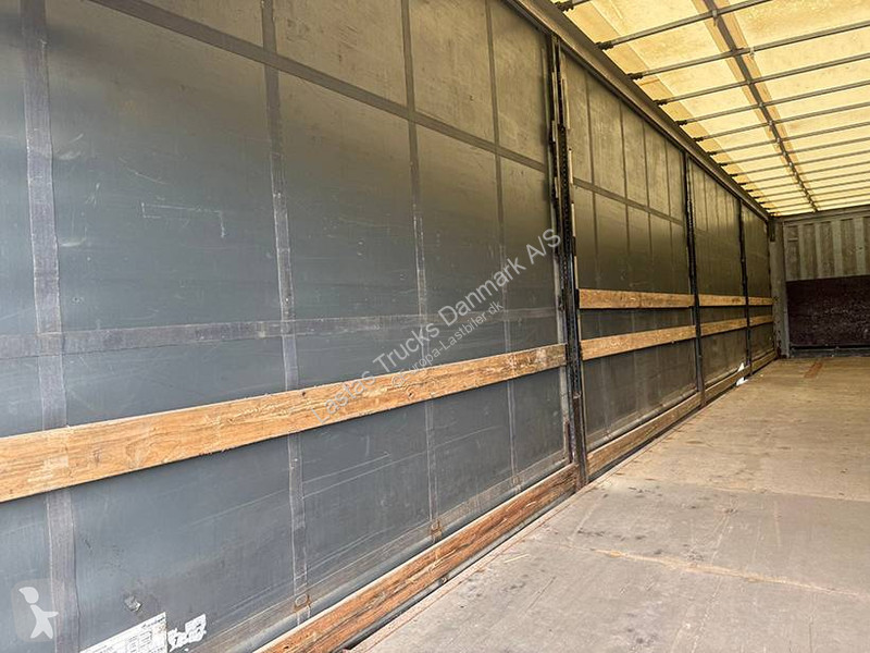 نصف مقطورة Krone Curtainsider / Planenauflieger