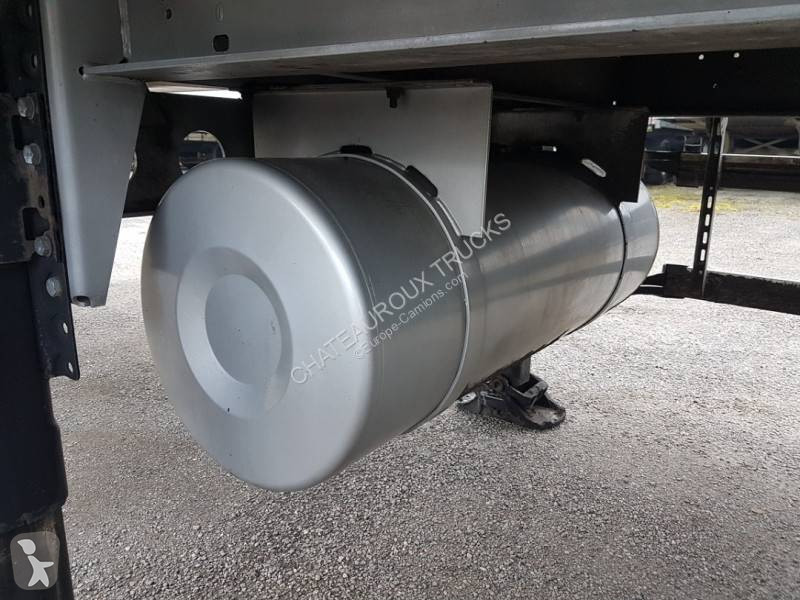 Semitrailer Kögel Bi-température + hayon