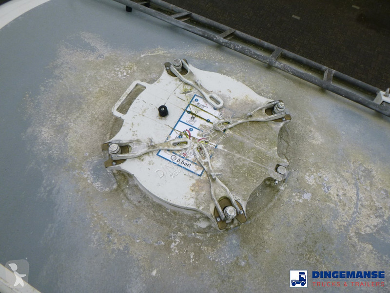 Semiremorca Feldbinder Powder tank alu 50 m3 /...