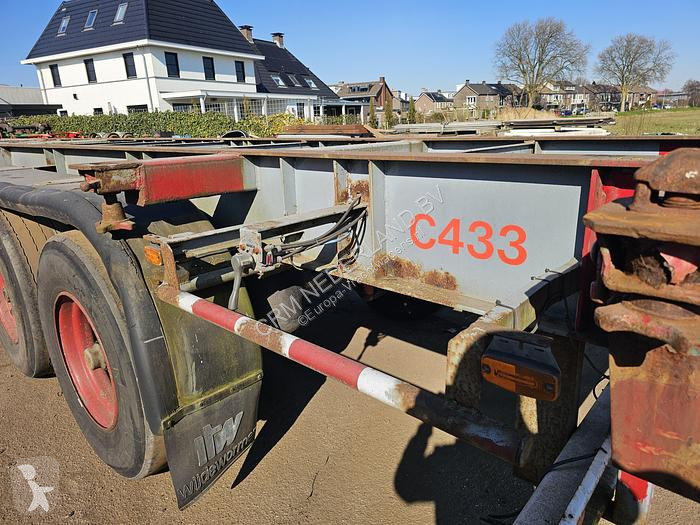 Semitrailer Krone C 27 04B 40 2 X 20 20 FOOT...