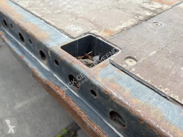 Semitrailer Krone Flatbed met rongen 41 ton...