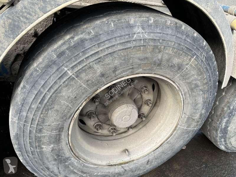 Semitrailer Benalu  3 ESSIEUX