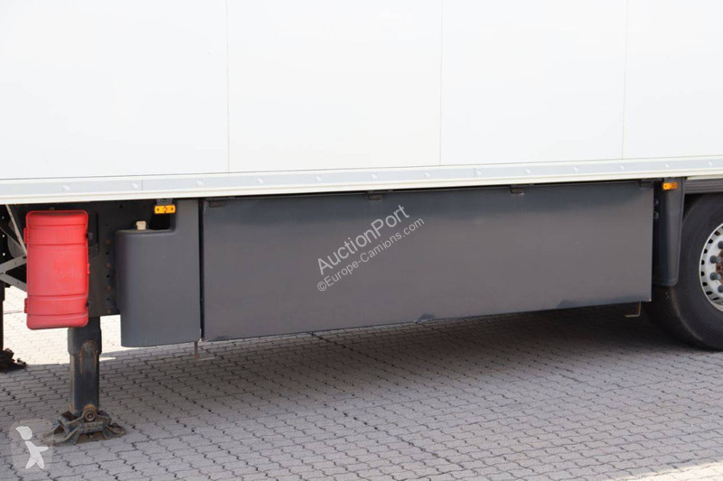 Semirremolque Schmitz Cargobull SCB*S3B