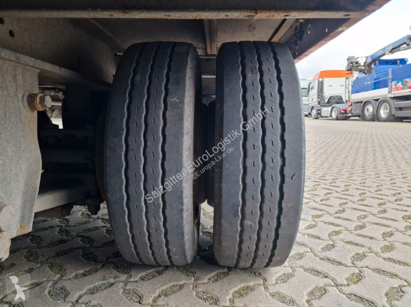 نصف مقطورة Fliegl SZS 270