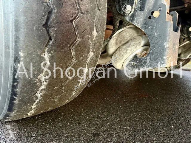نصف مقطورة Benalu C39C14/Liftachse/Voll Alu
