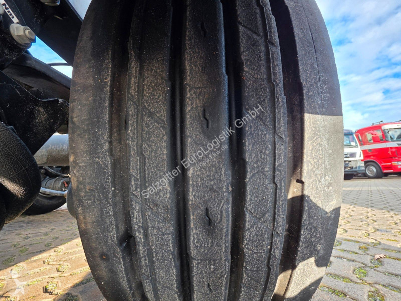 نصف مقطورة Krone / Liftachse