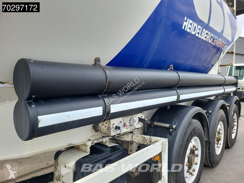 Semi remorque  39000L Liftachse Cement