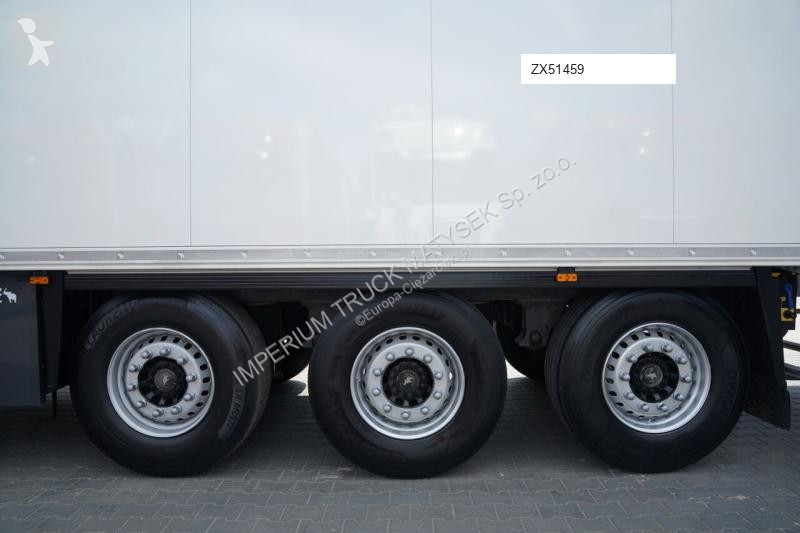 نصف مقطورة Schmitz Cargobull
