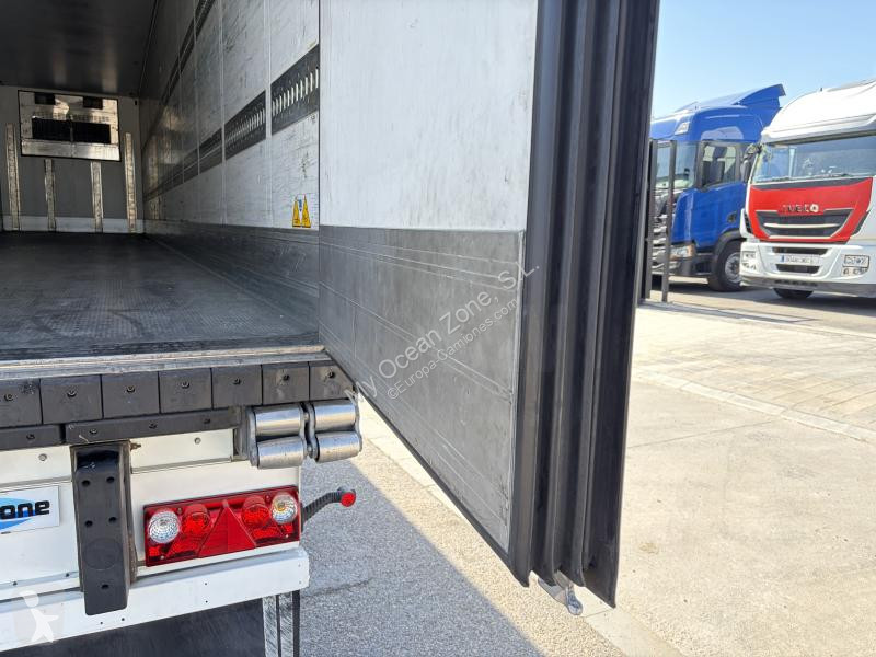 نصف مقطورة Schmitz Cargobull