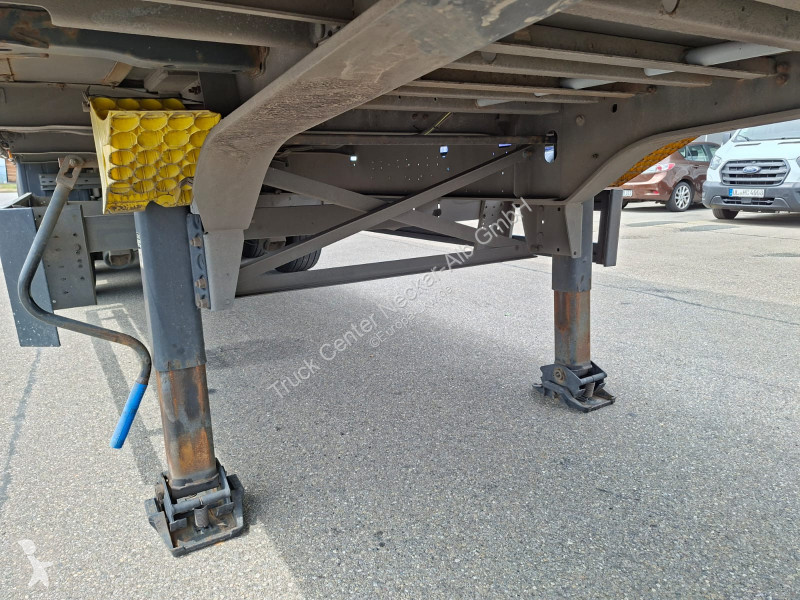 نصف مقطورة Schmitz Cargobull   3 Achs Standard...