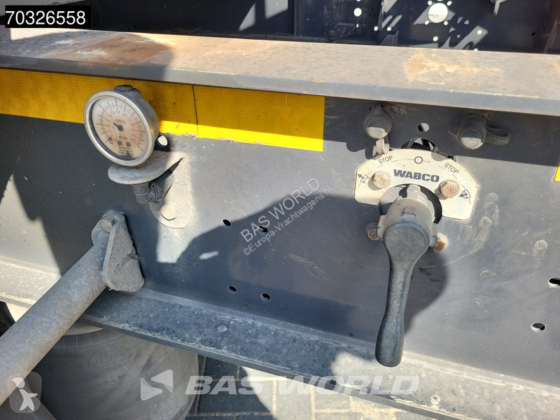 نصف مقطورة Kässbohrer CS APK 10/26 Lift Axle Stack