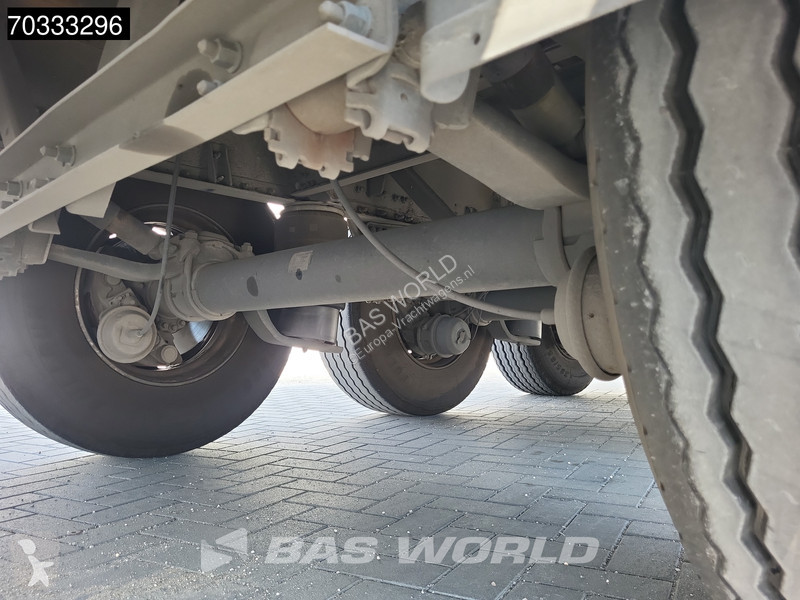 نصف مقطورة Schmitz Cargobull SCB*S3T 3 axles...