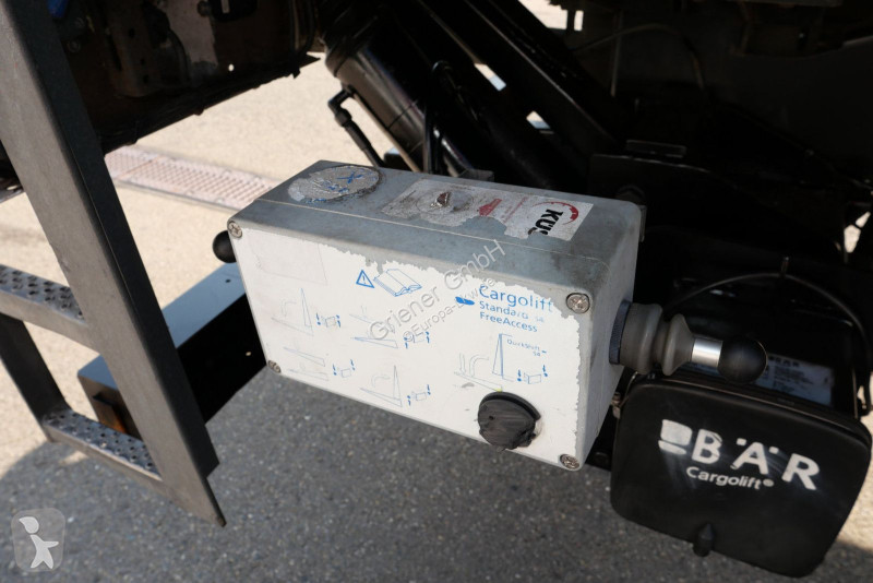 نصف مقطورة Schmitz Cargobull 18 /LZG CITY...