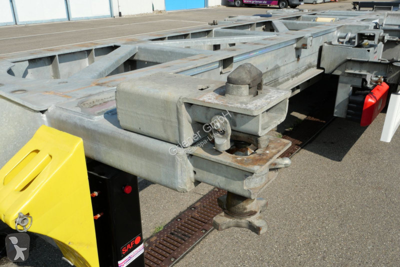 Semiremorca Renders TYPE EURO 820 / LIFT...