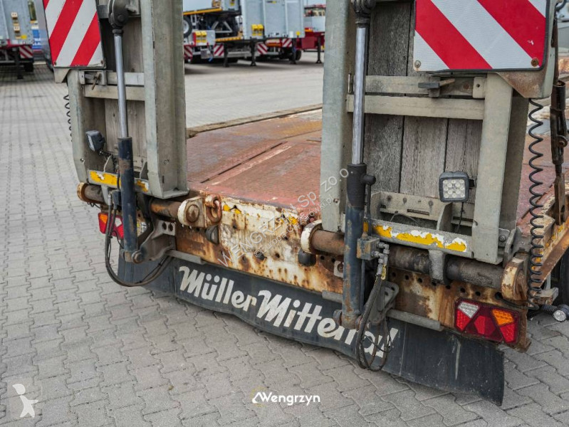T 3 Profi 30 Najazdy hydrauliczne semi-trailer