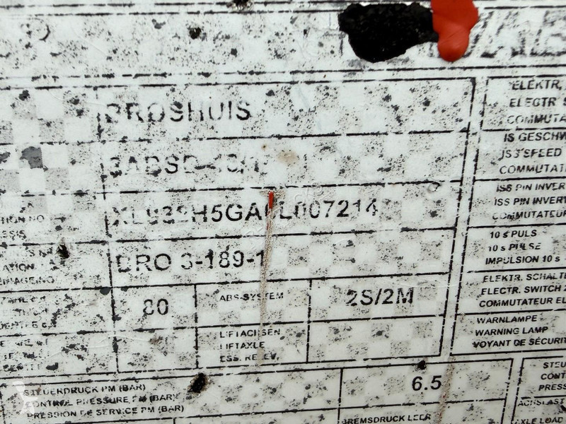 Превоз на строителна техника Broshuis 3ABSD-48...