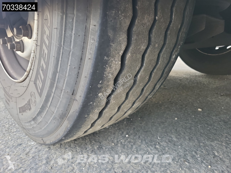 Heiwo HZO 39 3 axles Tailgate 250x260cm...