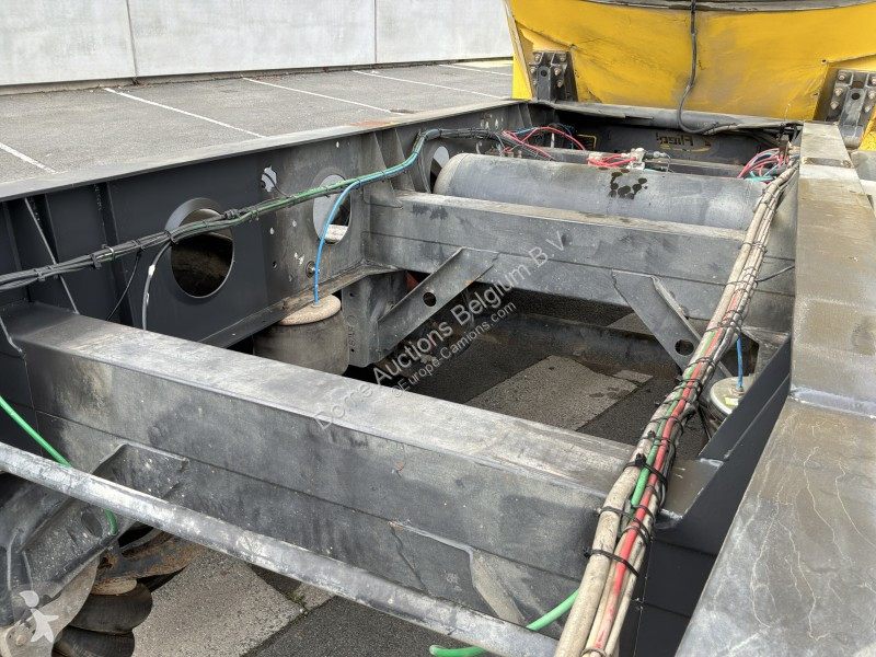 Fliegl SDS01 semi-trailer