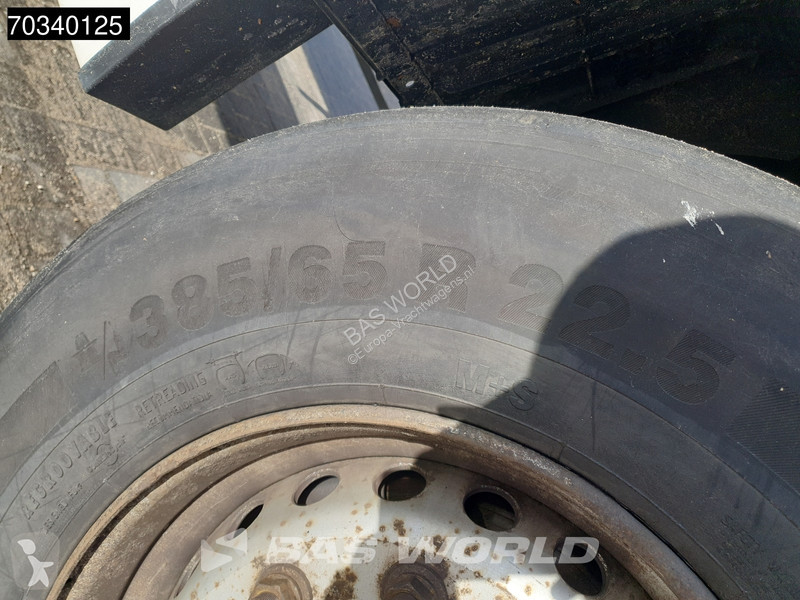 Krone 3 axles Lift Axle Sliding Roof Hardwood...