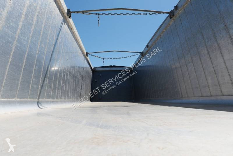 Félpótkocsi Schmitz Cargobull 24 SL