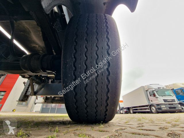 Semitrailer Kässbohrer XS SSK-60 / Kippsilo /...