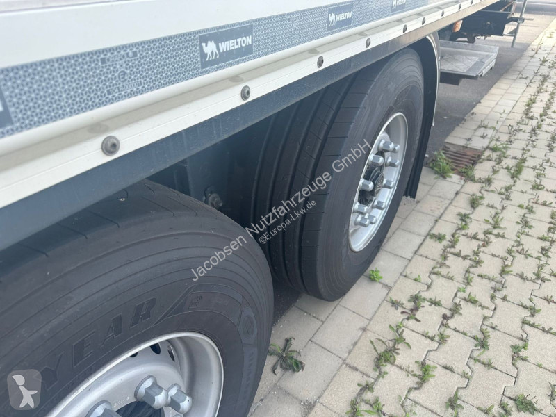 Semitrailer Wielton