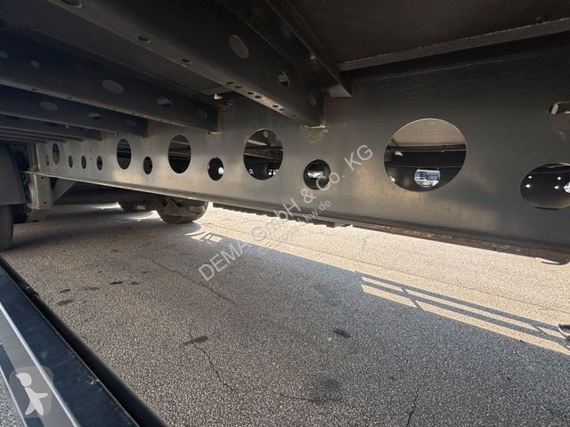 Semitrailer Schwarzmüller...