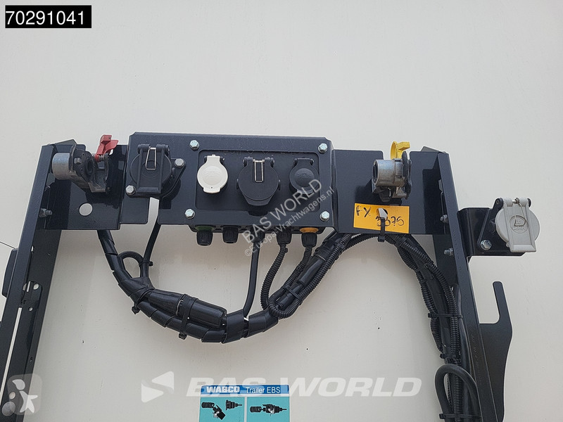 Semitrailer Wielton NS-3 Liftachse Tailgate