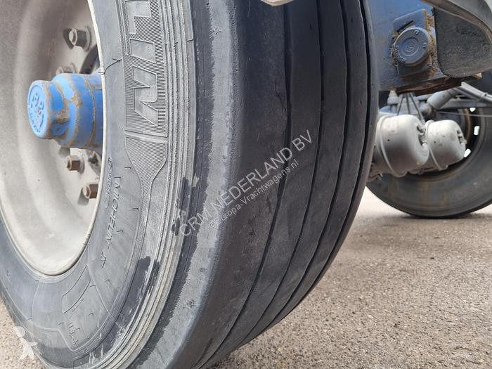 نصف مقطورة SDC 3 AXLE |  TANK CONTAINER CHASSIS...
