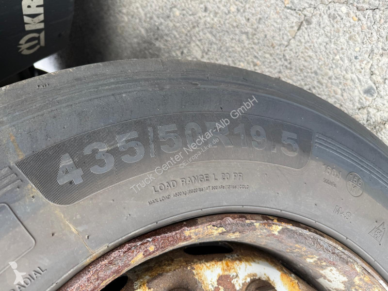 نصف مقطورة Krone   3 Achs MEGA Staplerhalterung...