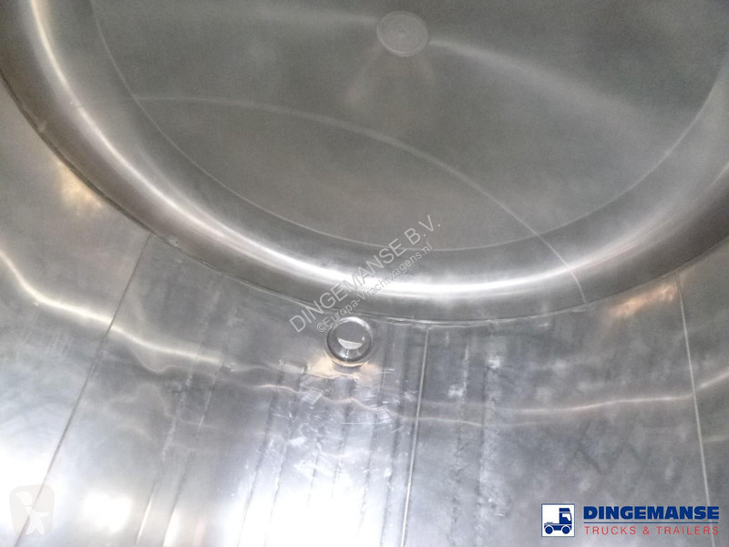 نصف مقطورة Van Hool Food tank inox 62 m3 / 3 comp