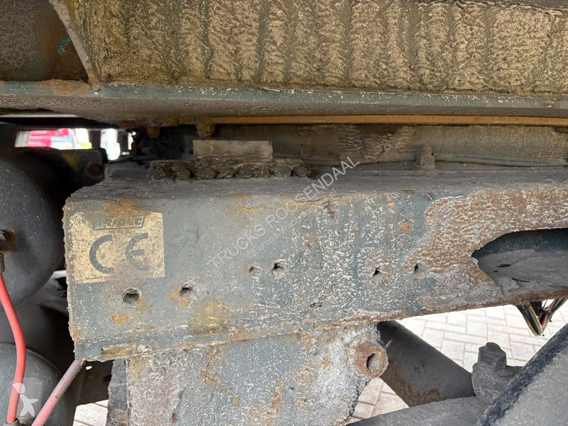 نصف مقطورة Schmitz Cargobull 2 axles + STEERING...