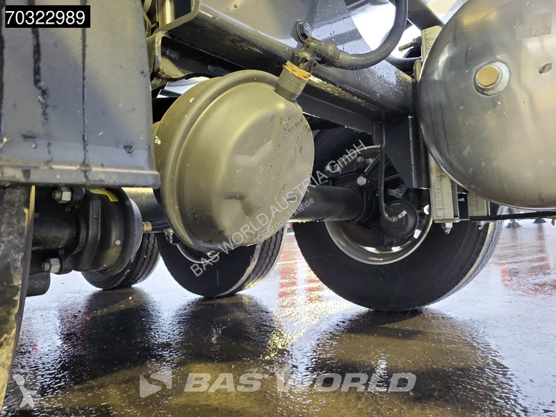 Semitrailer Kässbohrer STS 3 axles NEW! 32.000L...