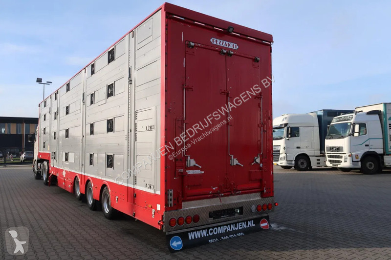 نصف مقطورة Pezzaioli SBA 31 - Cattle transport...