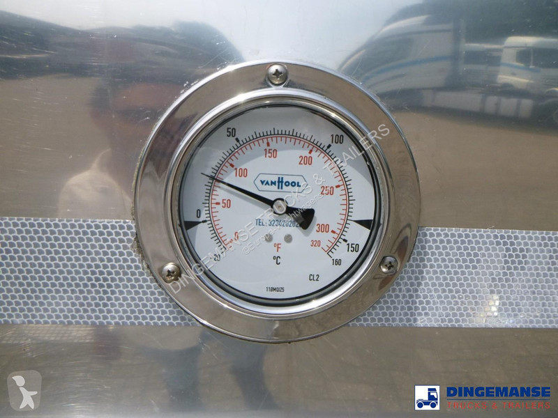 نصف مقطورة Van Hool Food tank inox 28 m3 / 1 comp