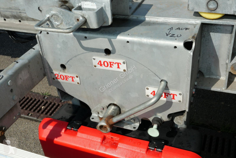 Semiremorca Renders TYPE EURO 820 / LIFT...