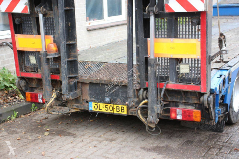 Semi remorque Kässbohrer LB3e